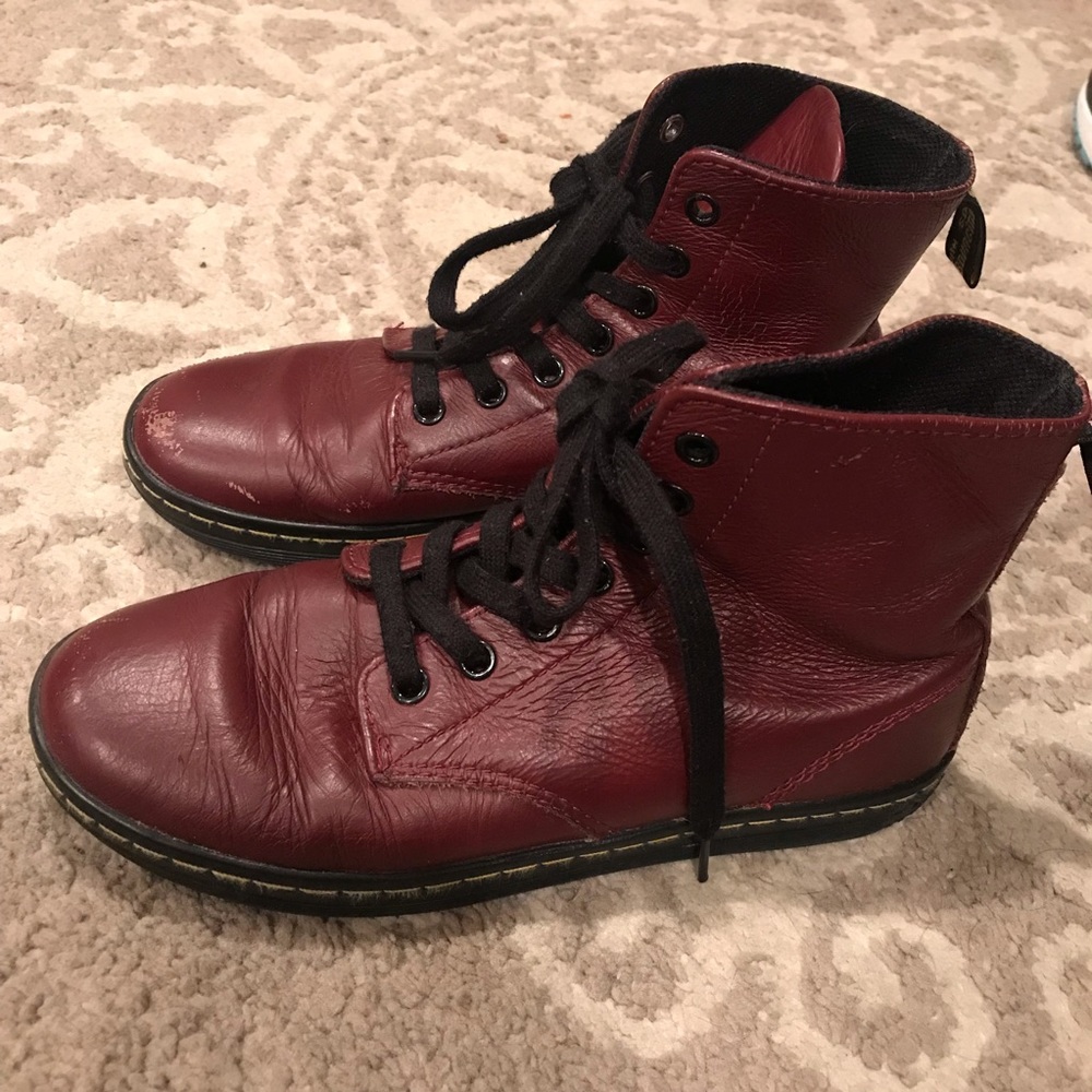 Burgundy leyton dr martens